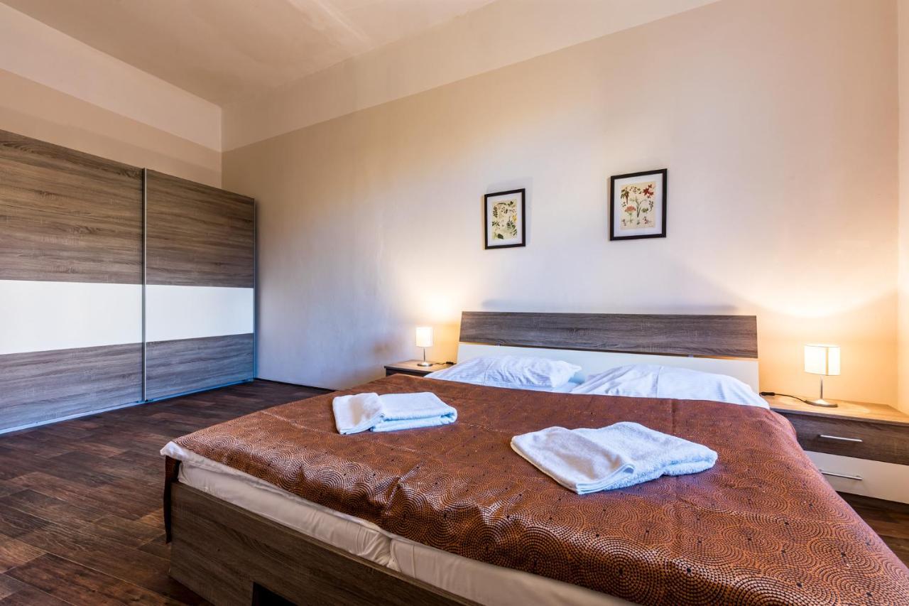 Teplice Apartments U Cisarskych Lazni Екстериор снимка